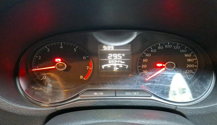 2017 Volkswagen Ameo TRENDLINE 1.2L, Petrol, Manual, 69,344 km, interior