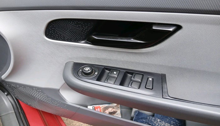 2021 Tata ALTROZ XT PETROL, Petrol, Manual, 55,983 km, interior