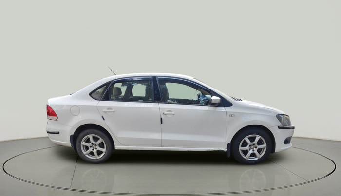 2013 Volkswagen Vento HIGHLINE PETROL AT, Petrol, Automatic, 65,215 km, exterior