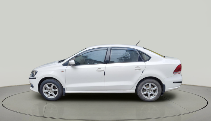 2013 Volkswagen Vento HIGHLINE PETROL AT, Petrol, Automatic, 65,215 km, exterior