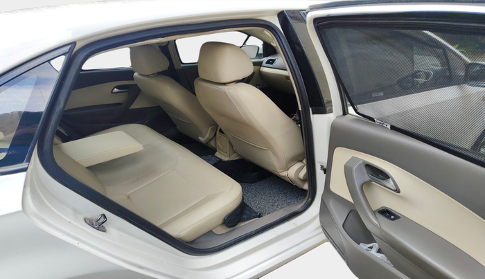 2013 Volkswagen Vento HIGHLINE PETROL AT, Petrol, Automatic, 65,215 km, interior