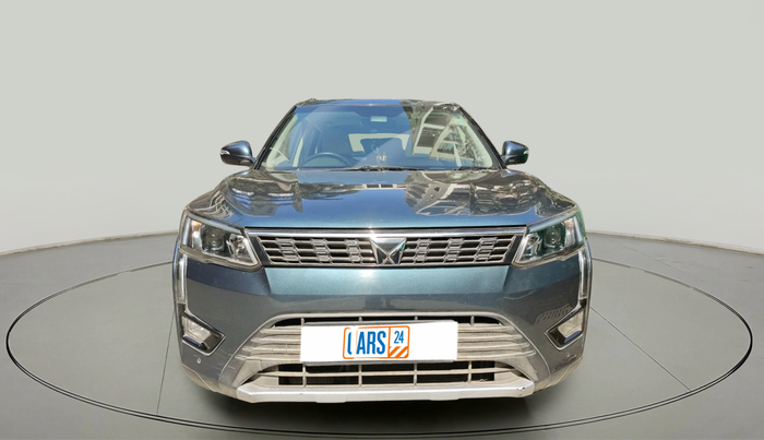 2022 Mahindra XUV300 W8 (O) 1.5 DIESEL AMT, Diesel, Automatic, 89,478 km, exterior