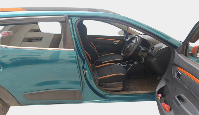 2020 Renault Kwid CLIMBER 1.0 AMT (O), Petrol, Automatic, 28,137 km, interior