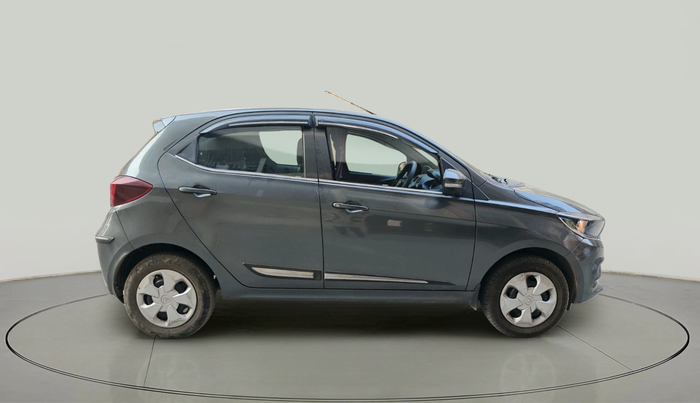2022 Tata Tiago XT CNG, CNG, Manual, 27,215 km, exterior