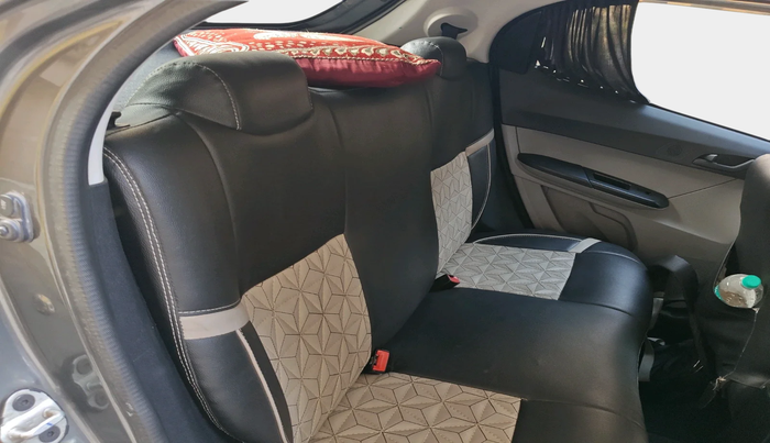 2022 Tata Tiago XT CNG, CNG, Manual, 27,215 km, interior