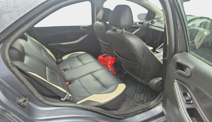 2015 Ford New Figo TITANIUM 1.5 PETROL AT, Petrol, Automatic, 72,806 km, interior