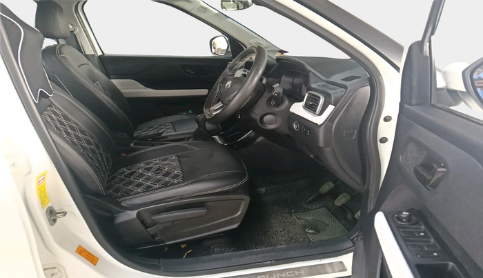 2024 Tata PUNCH Accomplished Plus iCNG, Petrol, Manual, 24,079 km, interior