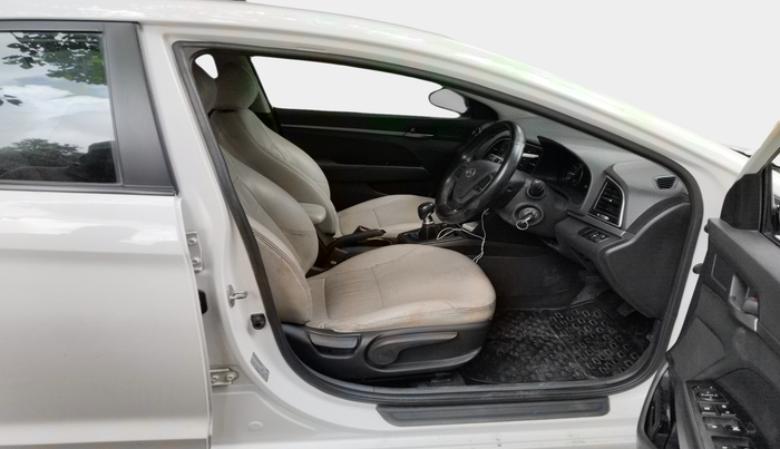 2019 Hyundai New Elantra 2.0 S PETROL, Petrol, Manual, 82,706 km, interior