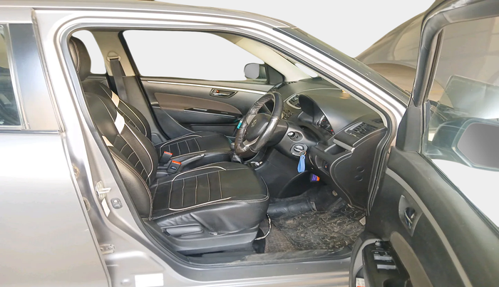 2015 Maruti Swift VXI, Petrol, Manual, 68,063 km, interior