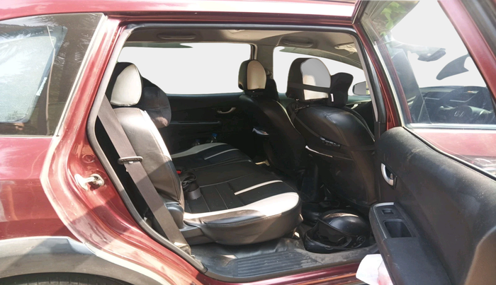 2016 Honda BR-V 1.5L I- DTEC V, Diesel, Manual, 1,46,931 km, interior