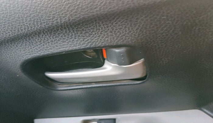 2013 Maruti Wagon R 1.0 LXI CNG, Petrol, Manual, 99,571 km, interior