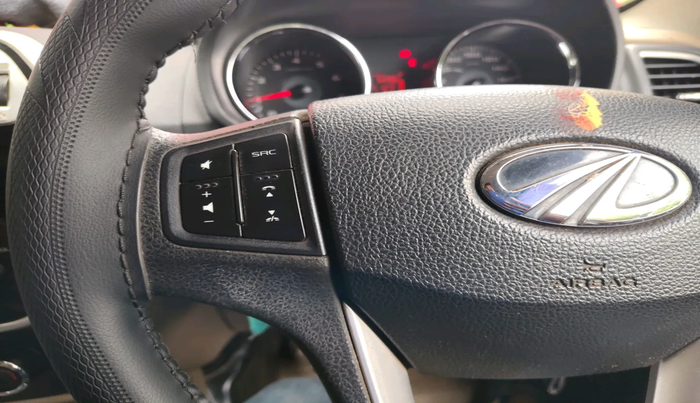 2015 Mahindra TUV300 T8, Diesel, Manual, 87,148 km, interior