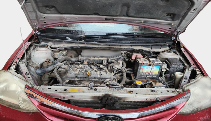 2011 Toyota Etios V, Petrol, Manual, 1,53,178 km, exterior