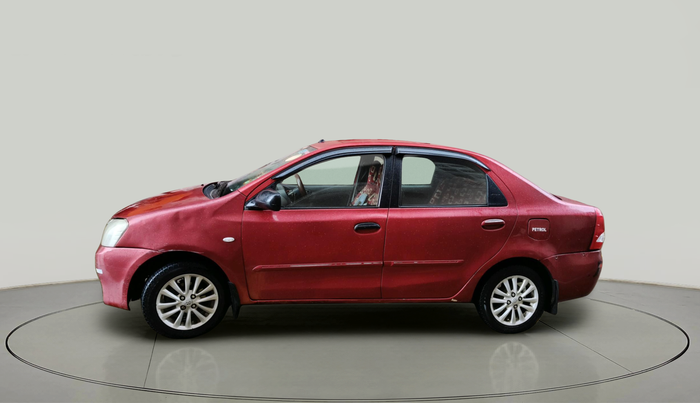 2011 Toyota Etios V, Petrol, Manual, 1,53,178 km, exterior