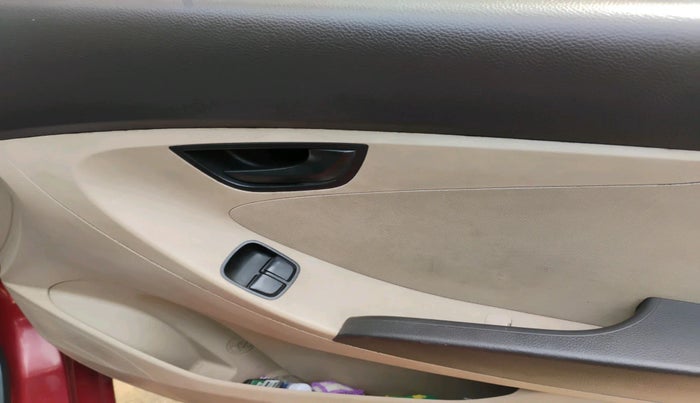 2014 Hyundai Eon ERA +, Petrol, Manual, 95,266 km, interior