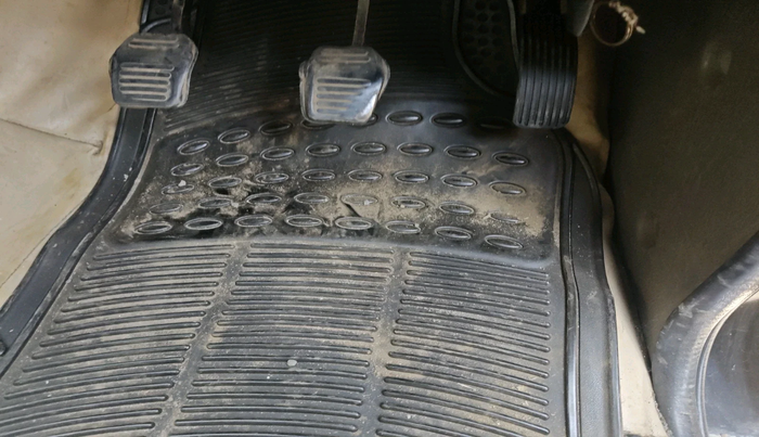 2011 Mahindra Scorpio LX, Diesel, Manual, 1,15,802 km, interior