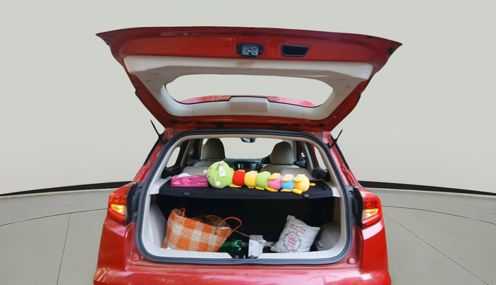 2022 Mahindra XUV300 W6 1.2 PETROL AMT, Petrol, Automatic, 5,773 km, exterior