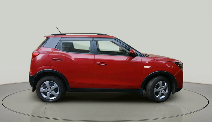 2022 Mahindra XUV300 W6 1.2 PETROL AMT, Petrol, Automatic, 5,773 km, exterior