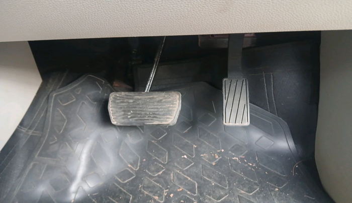 2022 Mahindra XUV300 W6 1.2 PETROL AMT, Petrol, Automatic, 5,773 km, interior