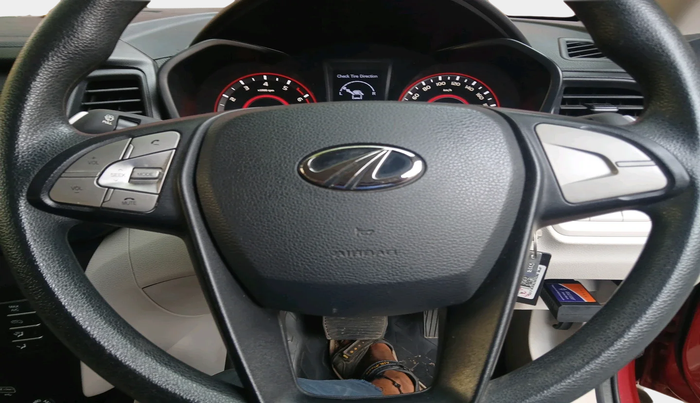 2022 Mahindra XUV300 W6 1.2 PETROL AMT, Petrol, Automatic, 5,773 km, interior