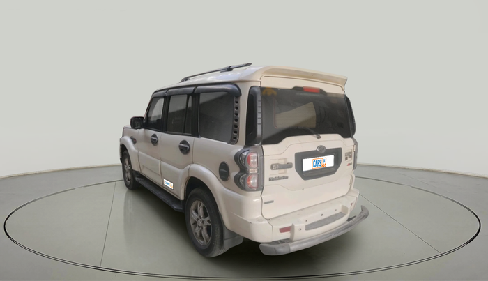 2015 Mahindra Scorpio S10 AT, Diesel, Automatic, 1,05,749 km, exterior