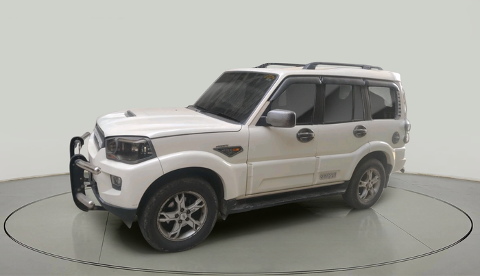 2015 Mahindra Scorpio S10 AT, Diesel, Automatic, 1,05,749 km, exterior