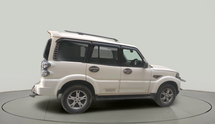 2015 Mahindra Scorpio S10 AT, Diesel, Automatic, 1,05,749 km, exterior