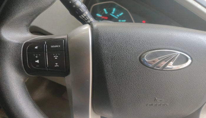 2015 Mahindra Scorpio S10 AT, Diesel, Automatic, 1,05,749 km, interior