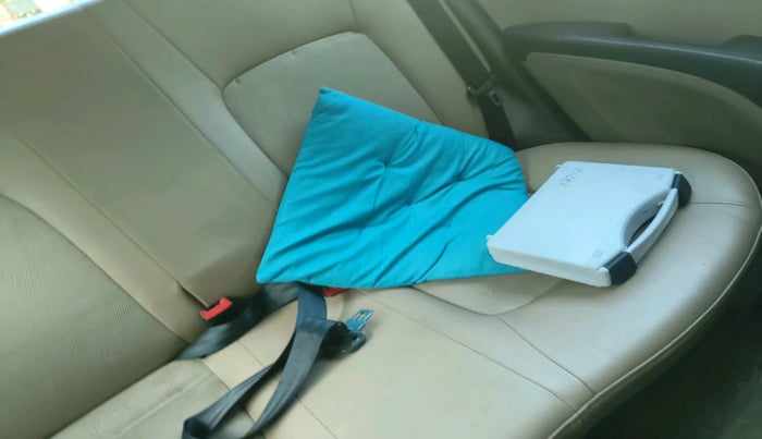 2013 Hyundai i10 MAGNA 1.2, Petrol, Manual, 87,538 km, interior