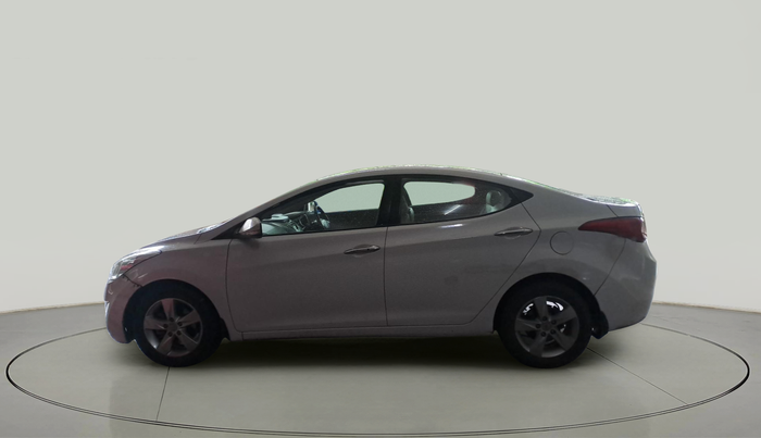 2013 Hyundai New Elantra 1.6 SX AT DIESEL, Diesel, Automatic, 1,76,799 km, exterior