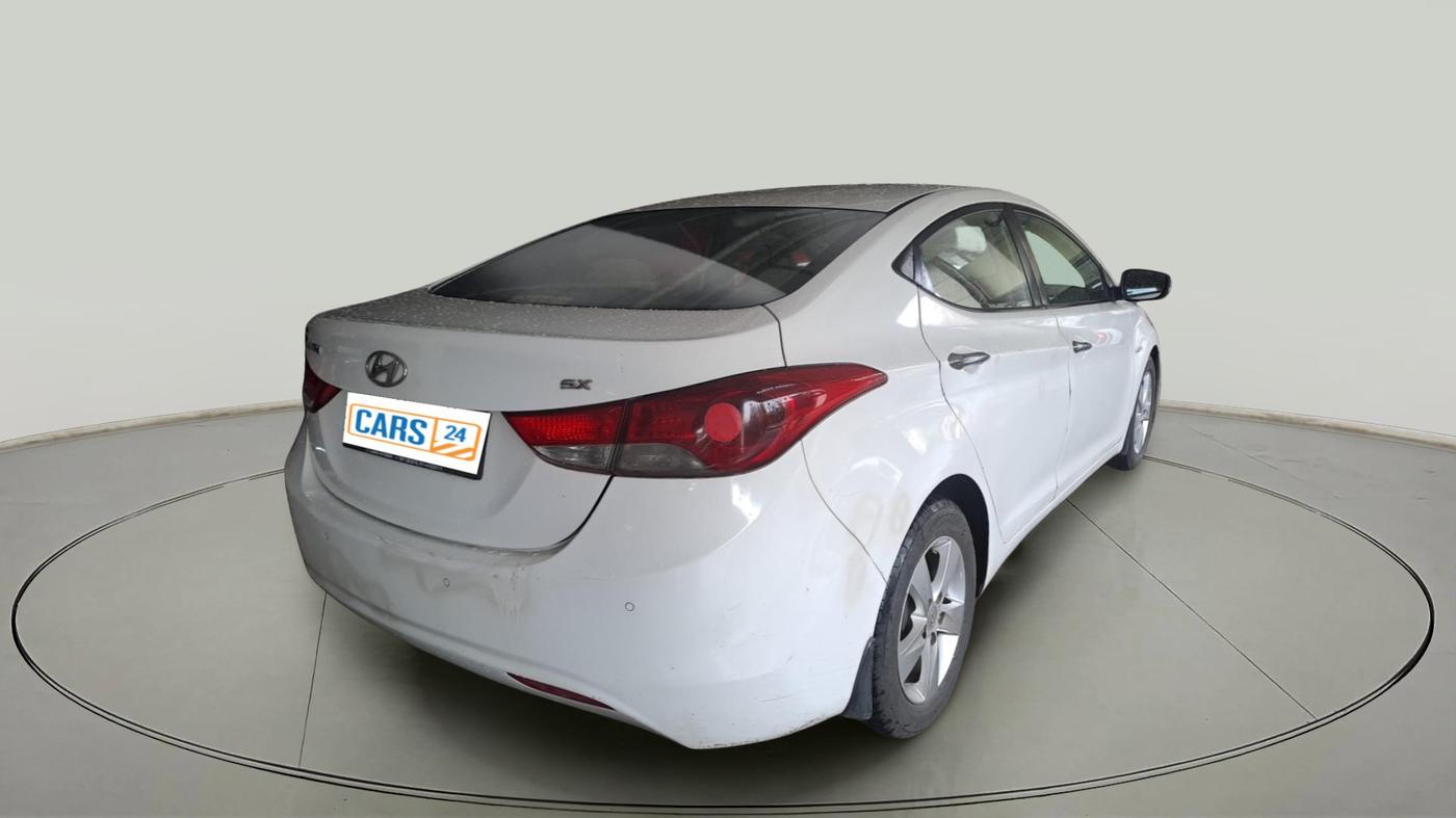 2013 Hyundai New Elantra 1.6 SX AT DIESEL, Diesel, Automatic, 1,76,799 km, exterior