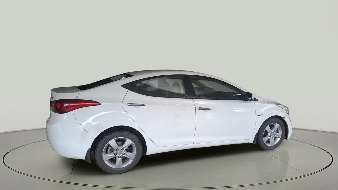 2013 Hyundai New Elantra 1.6 SX AT DIESEL, Diesel, Automatic, 1,76,799 km, exterior