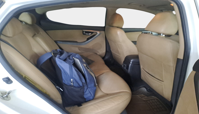 2013 Hyundai New Elantra 1.6 SX AT DIESEL, Diesel, Automatic, 1,76,799 km, interior