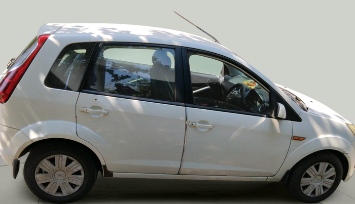 2011 Ford Figo TITANIUM 1.2 PETROL, Petrol, Manual, 99,850 km, exterior