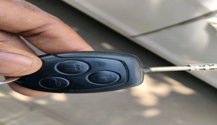 2011 Ford Figo TITANIUM 1.2 PETROL, Petrol, Manual, 99,850 km, interior