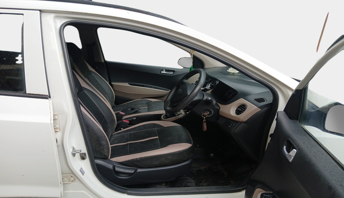 2016 Hyundai Grand i10 SPORTZ 1.2 KAPPA VTVT, Petrol, Manual, 86,381 km, interior