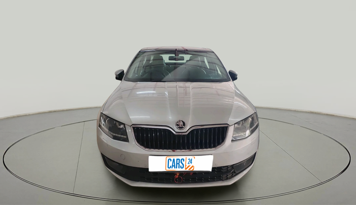 2016 Skoda Octavia STYLE PLUS AT 1.8 TSI, Petrol, Automatic, 1,21,804 km, exterior
