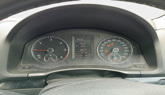 2010 Volkswagen Jetta COMFORTLINE 2.0L TDI, Diesel, Manual, 1,22,147 km, interior
