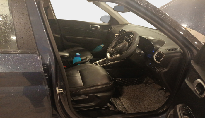 2021 Hyundai VENUE SX PLUS 1.0 TURBO DCT, Petrol, Automatic, 46,976 km, interior