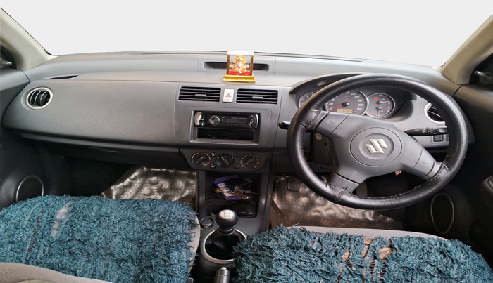 2010 Maruti Swift VXI, Petrol, Manual, 30,968 km, interior