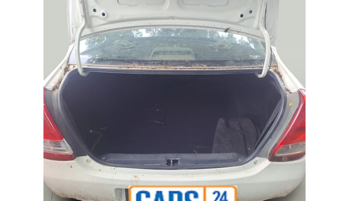 2011 Toyota Etios G, Petrol, Manual, 75,221 km, exterior
