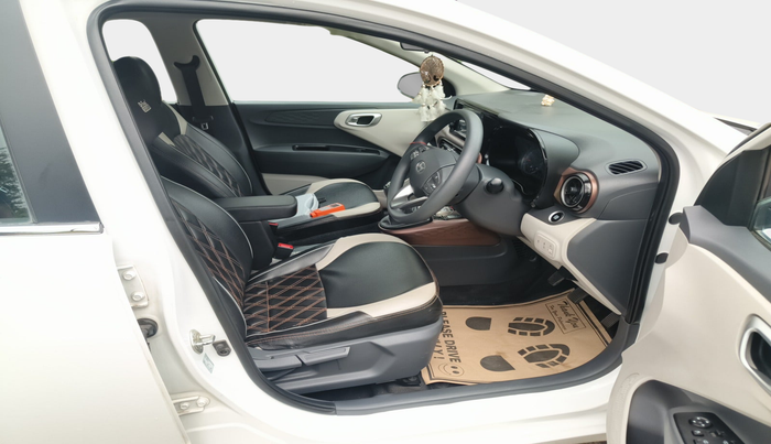 2024 Hyundai AURA SX 1.2 CNG, Petrol, Manual, 26,223 km, interior
