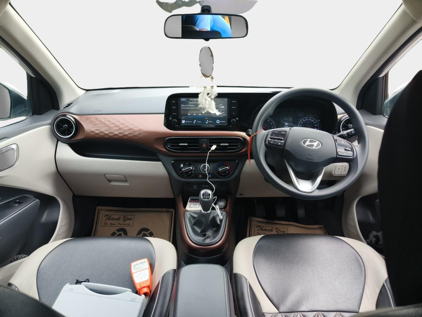 2024 Hyundai AURA SX 1.2 CNG, Petrol, Manual, 27,004 km, interior