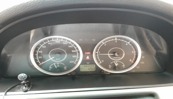2013 Tata Safari Storme 2.2 EX 4X2, Diesel, Manual, 1,36,099 km, interior