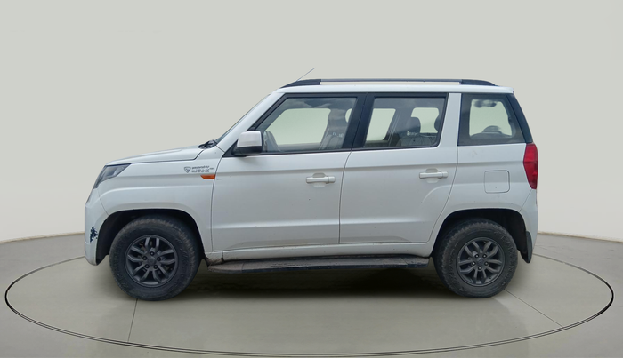 2018 Mahindra TUV300 T10, Diesel, Manual, 1,08,800 km, exterior