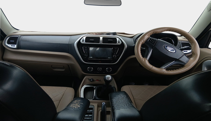 2018 Mahindra TUV300 T10, Diesel, Manual, 1,08,800 km, interior