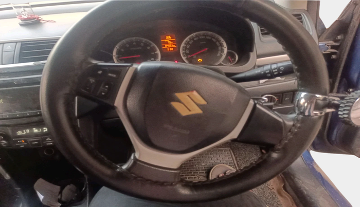 2013 Maruti Swift ZXI, Petrol, Manual, 84,064 km, interior