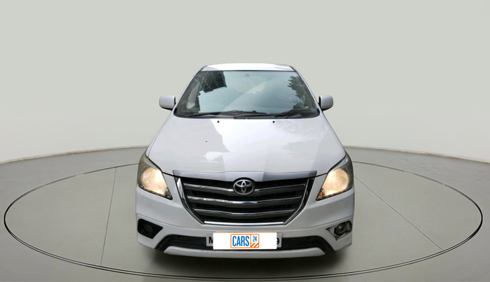 2014 Toyota Innova 2.5 GX 8 STR, Diesel, Manual, 1,64,692 km, exterior