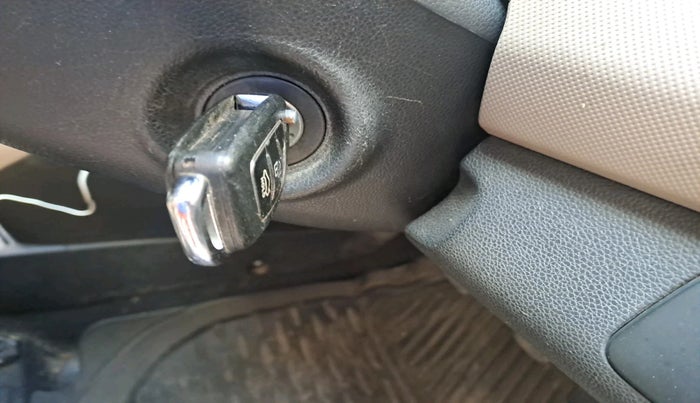 2015 Hyundai Xcent S 1.2, Petrol, Manual, 37,900 km, interior