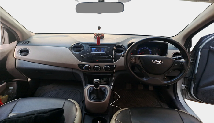 2015 Hyundai Xcent S 1.2, Petrol, Manual, 37,900 km, interior